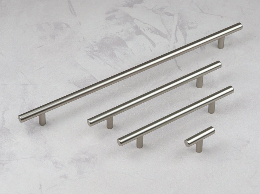 Cabinet Handles - Image 3
